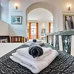 Lupino's Gallery - Old Town